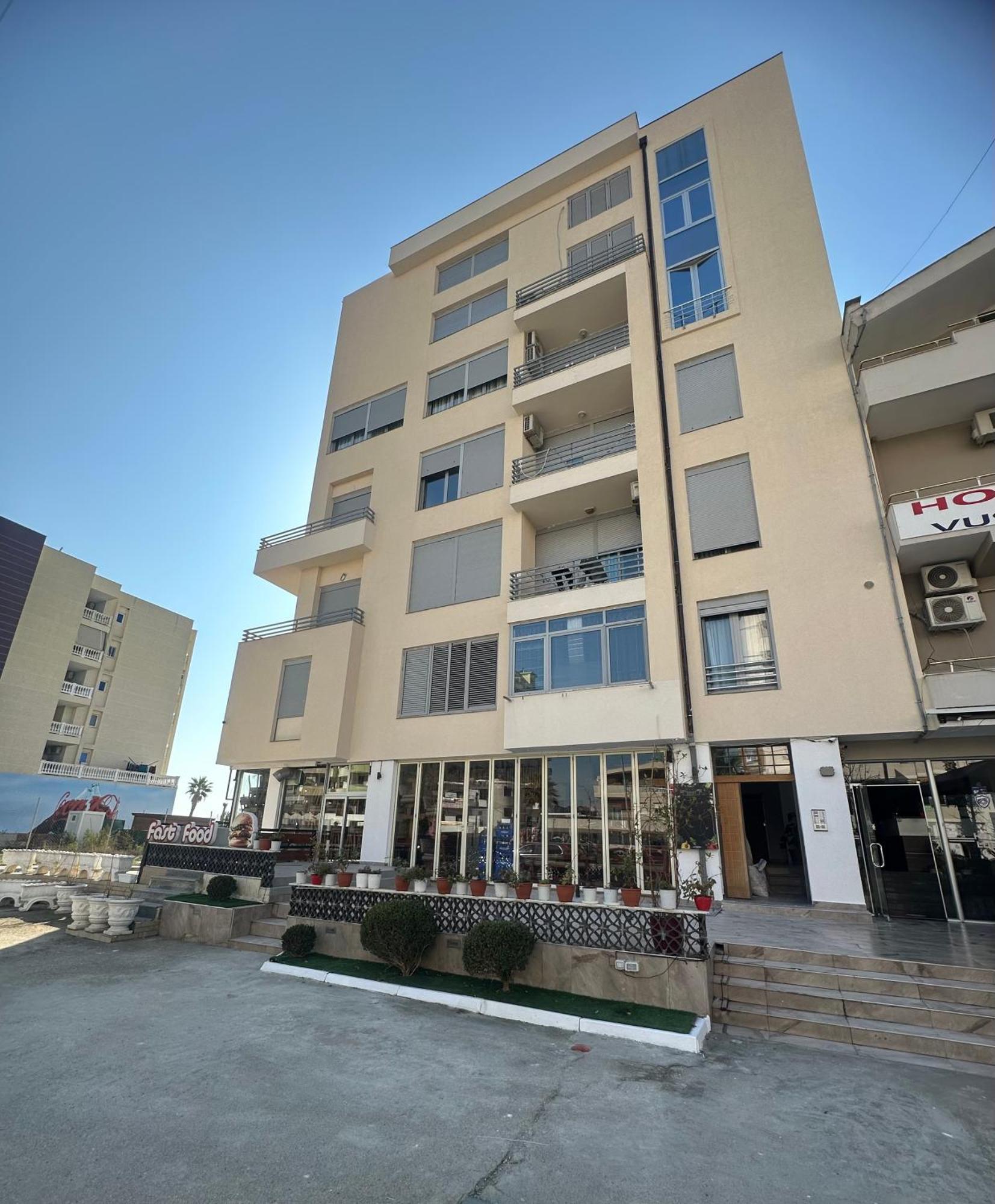 Roy Ii Leilighet Durrës